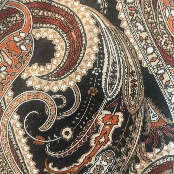 C. Est. 1946 Paisley Print Women's Top - Picture 3 of 6